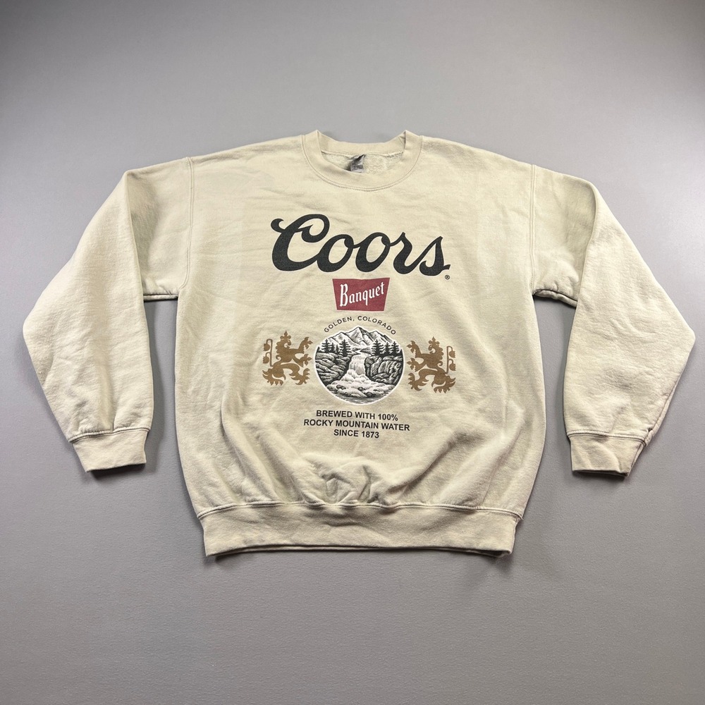 Gildan Sweatshirt Unisex Medium Beige Coors Banquet Graphic Heavy Blend Crewneck